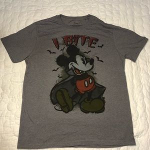 Disney Store Mens size L mickey shirt. Grey in colour. In excellent condition.